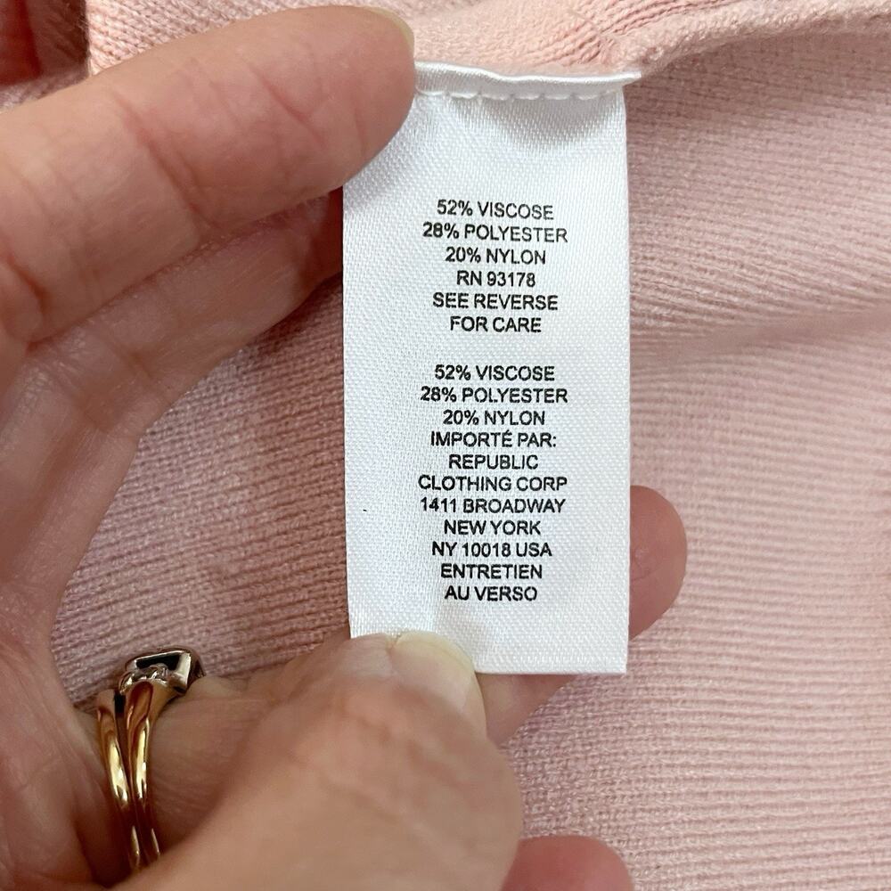 Tahari Pearl Button Cardigan Sweater XS Cropped Pink V Neck Knit Preppy Classic - Picture 9 of 9
